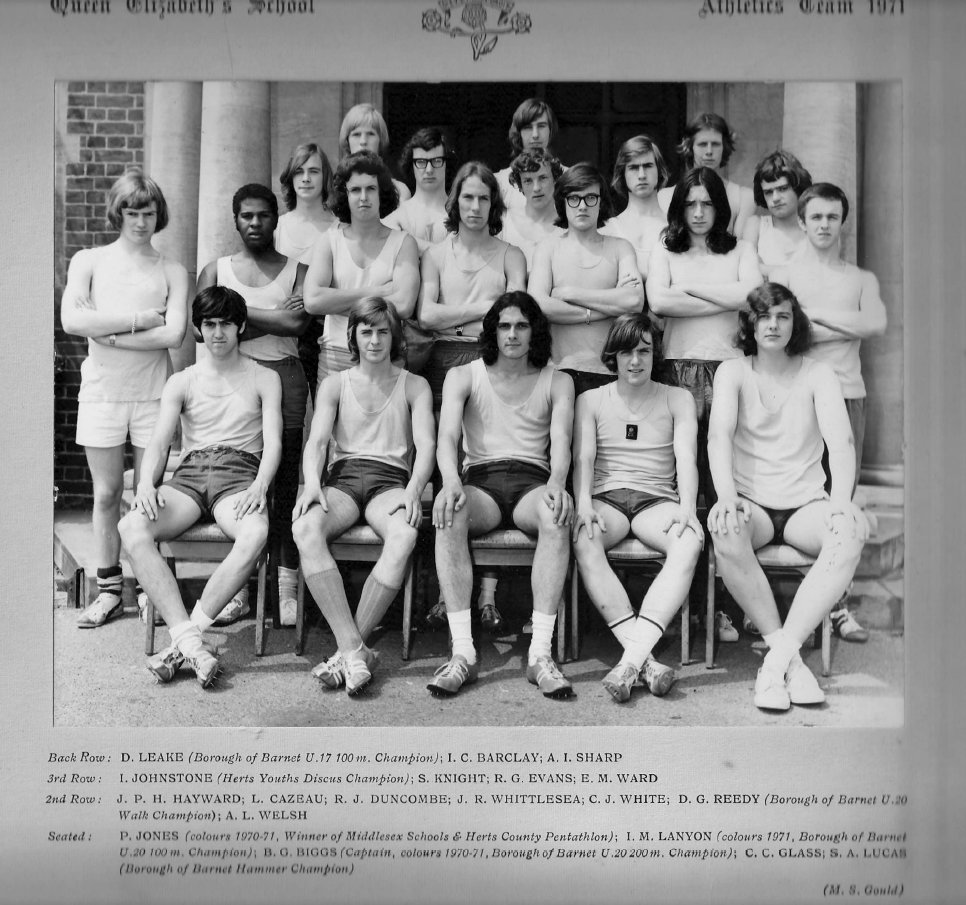 QE athletics team, 1971
