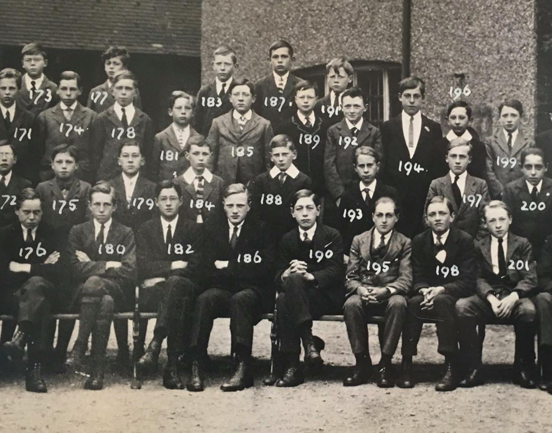 Whole school, 1919 (section 4, left)