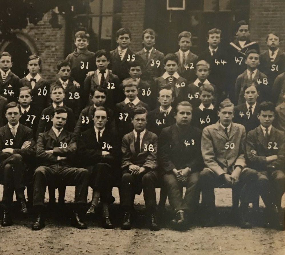 Whole school, 1919 (section 1, right)