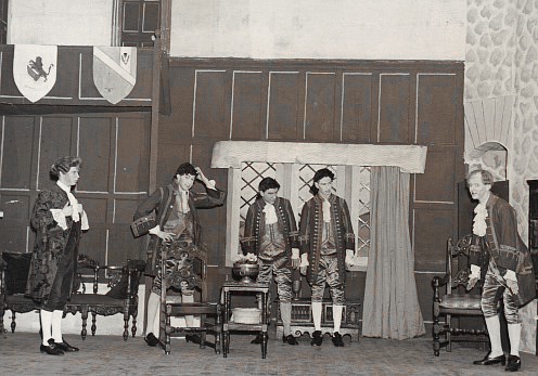 She Stoops to Conquer 1962